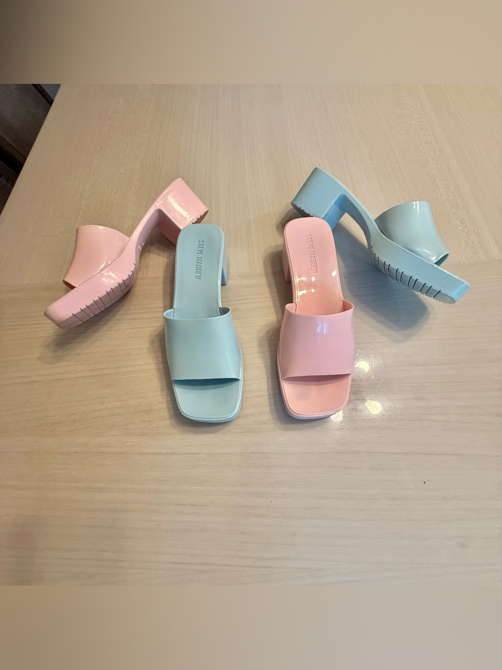 🩵 Steve Madden Harin Sandals Pink Baby Blue Patent Slide Mules 10 Barbie - Picture 11 of 16